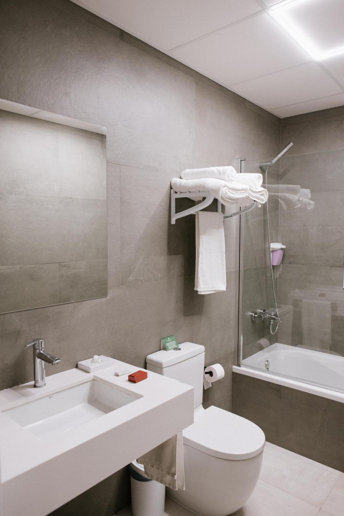 Hotel Melilla Centro Екстериор снимка
