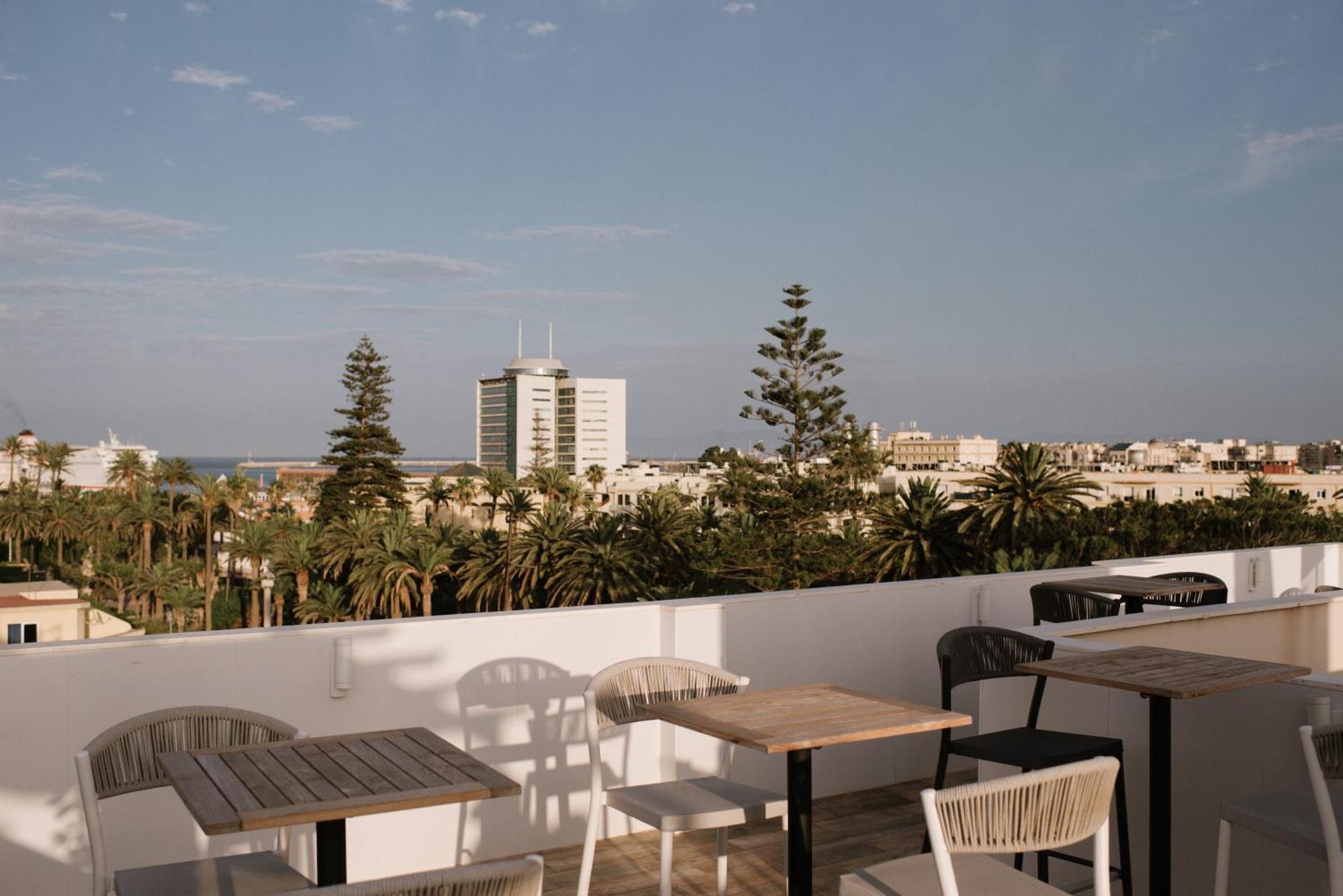 Hotel Melilla Centro Екстериор снимка